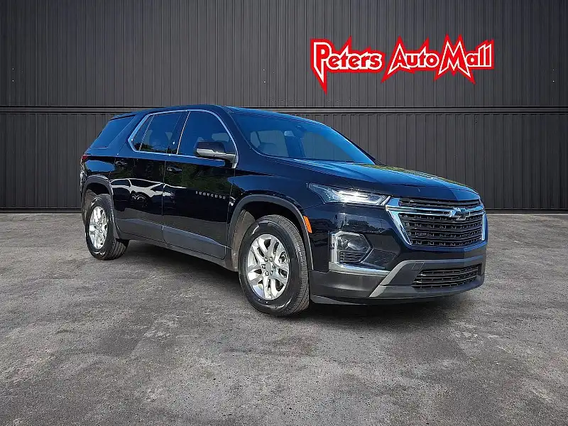 2023 Chevrolet Traverse LS FWD's photo