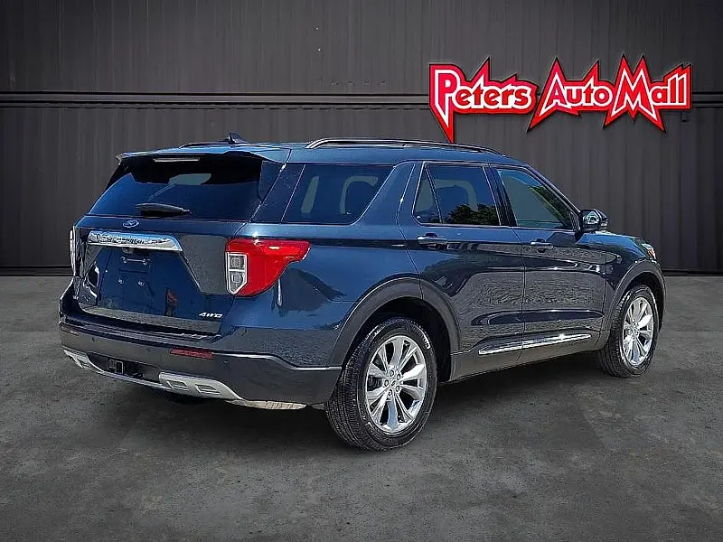 2024 Ford Explorer XLT 4WD photo 4