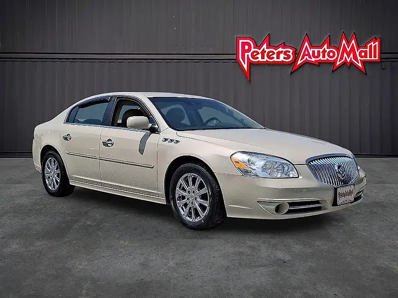 2011 Buick Lucerne CXL Premium's photo