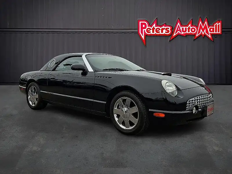 2002 Ford Thunderbird Deluxe's photo