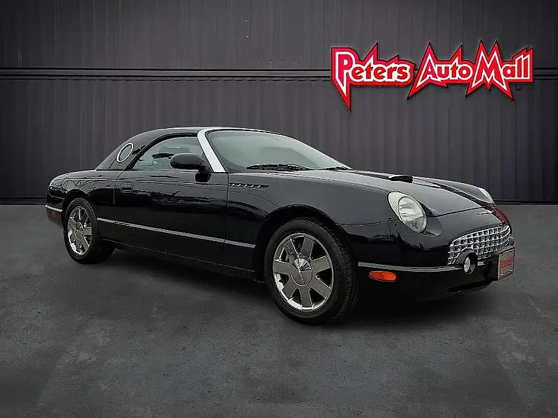 2002 Ford Thunderbird Deluxe's photo