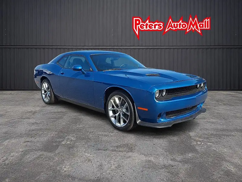 2022 Dodge Challenger SXT Auto's photo