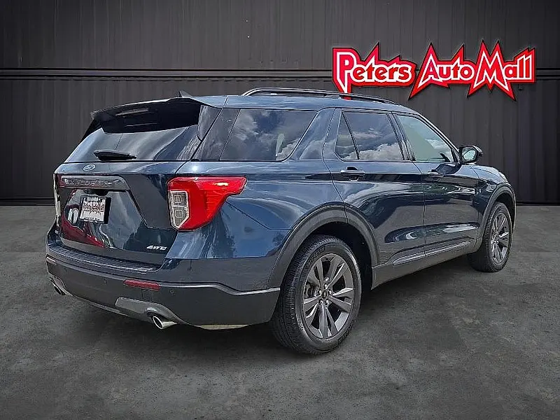 2024 Ford Explorer XLT 4WD photo 4
