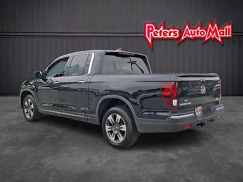 2019 Honda Ridgeline RTL-E AWD photo 3