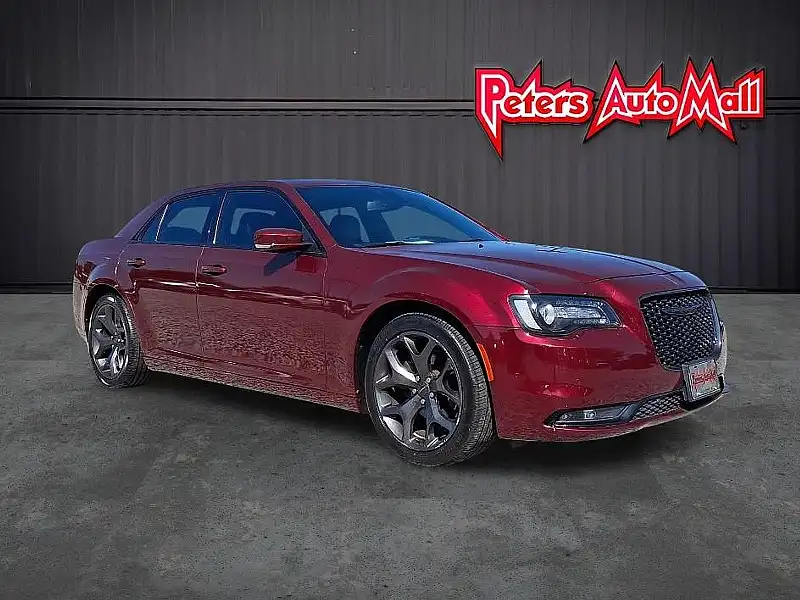 2021 Chrysler 300 S's photo