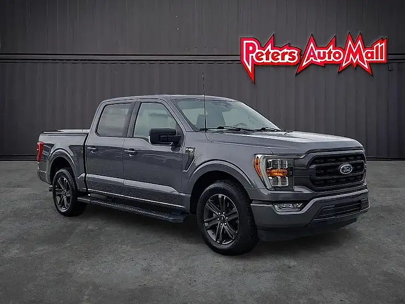2023 Ford F-150 XLT SuperCrew 5-1/2 Box's photo