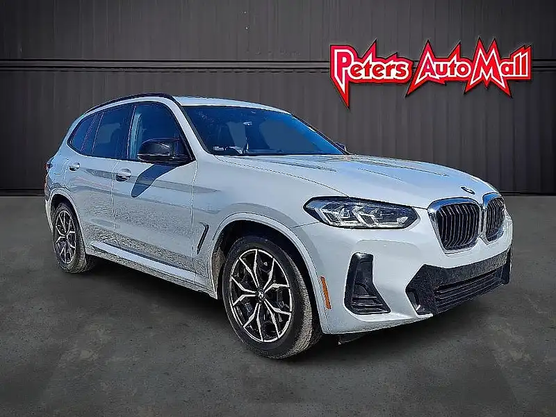 2022 BMW X3 M40i's photo