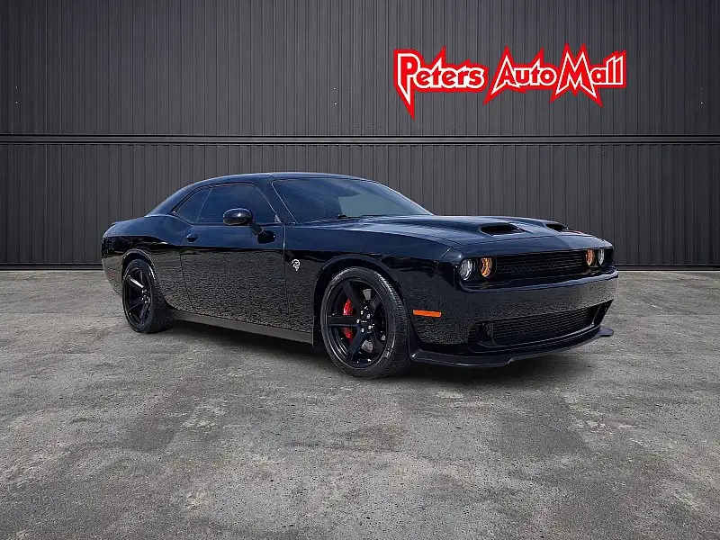 2021 Dodge Challenger SRT Hellcat's photo