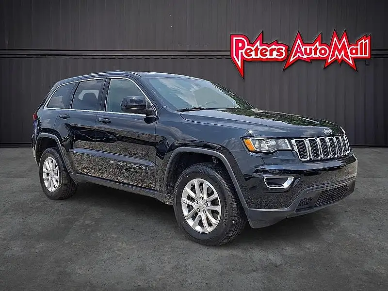 2022 Jeep Grand Cherokee Laredo E 4WD's photo