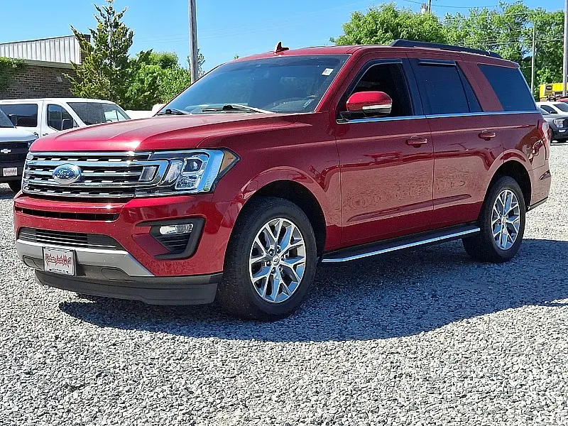 2021 Ford Expedition XLT photo 3
