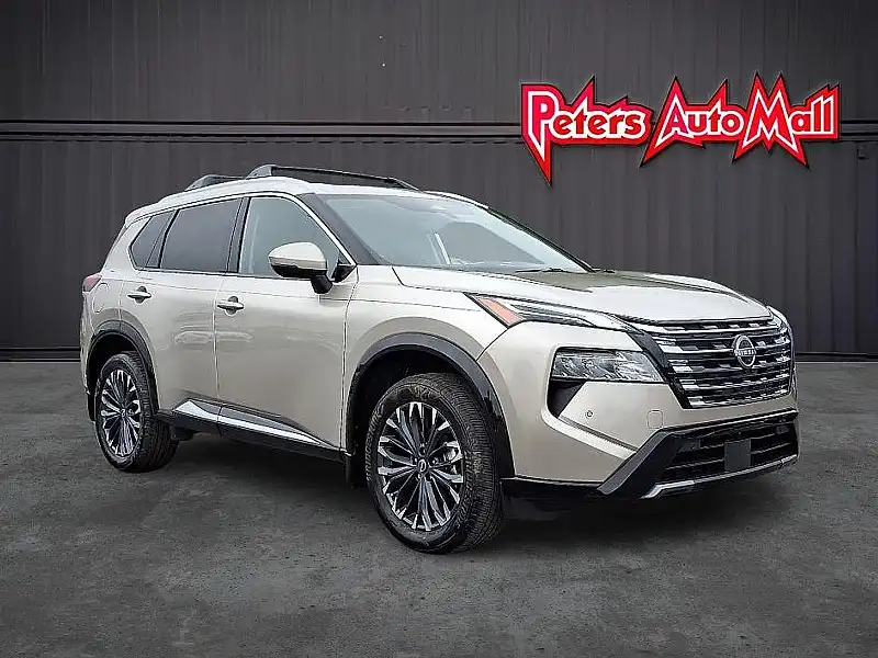 2026 Nissan Rogue Platinum AWD's photo