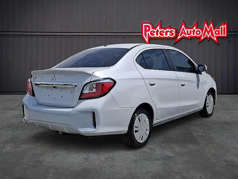 2022 Mitsubishi Mirage ES photo 4