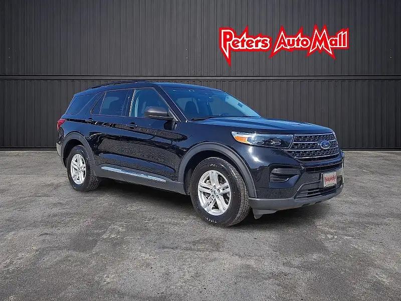 2023 Ford Explorer XLT 4WD's photo