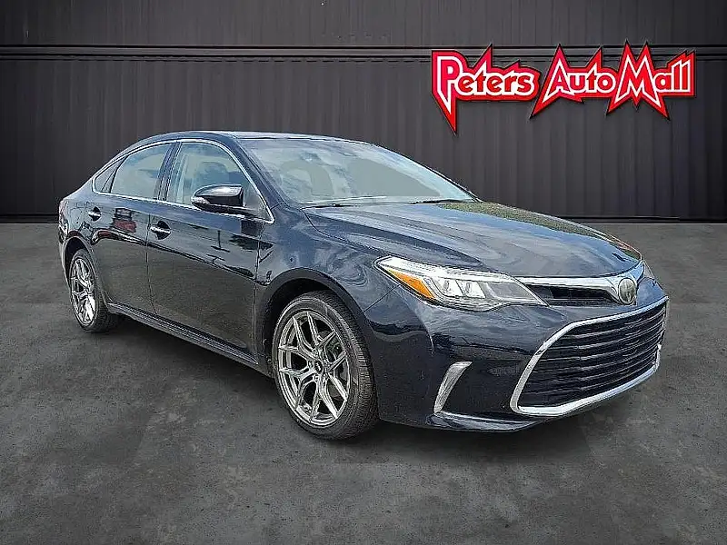 2018 Toyota Avalon XLE Touring's photo