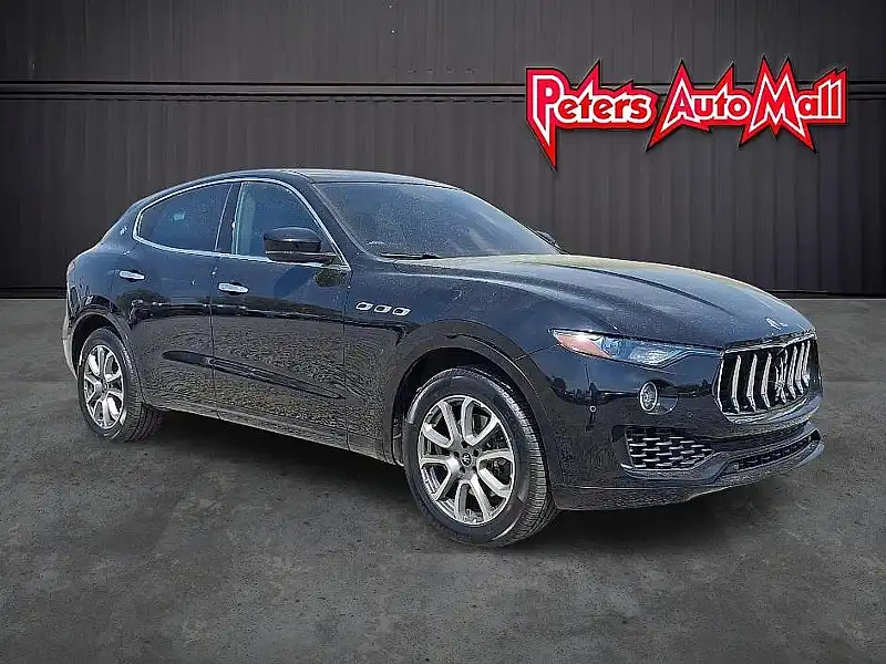 2021 Maserati Levante Levante's photo