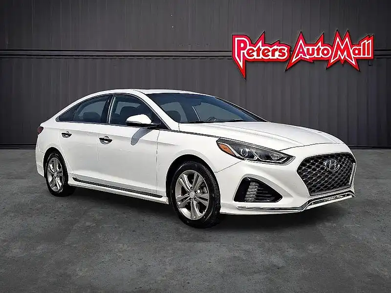 2018 Hyundai Sonata Sport's photo
