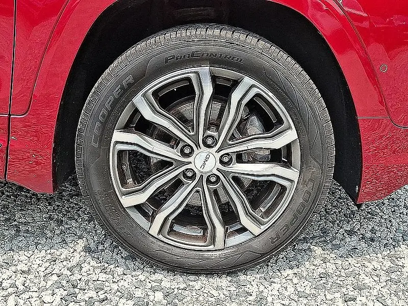 2020 GMC Terrain Denali AWD photo 5