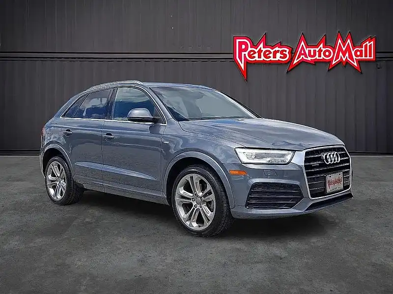 2017 Audi Q3 2.0T Prestige Tiptronic quattro's photo
