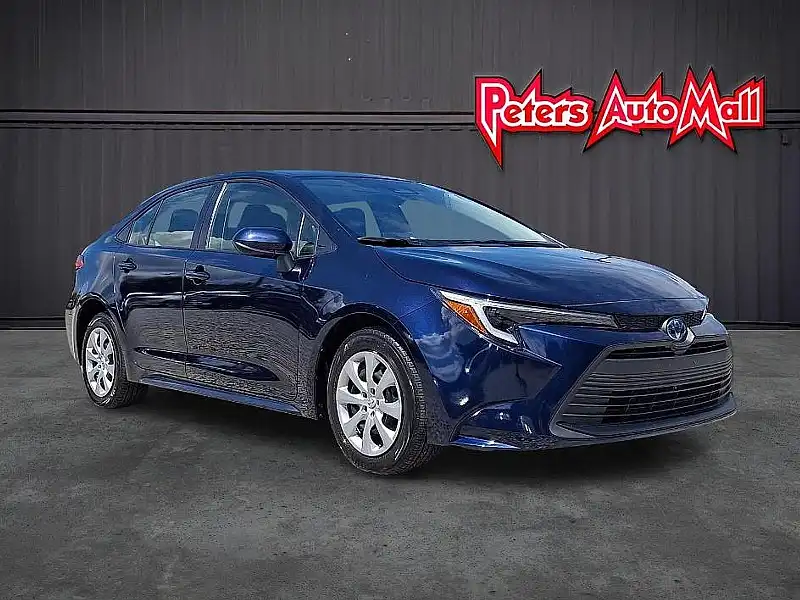 2024 Toyota Corolla LE Hybrid CVT's photo