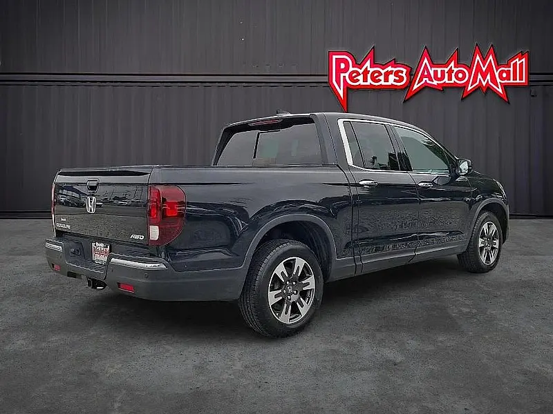 2019 Honda Ridgeline RTL-E AWD photo 4