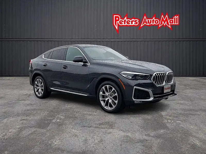 2021 BMW X6 xDrive40i's photo
