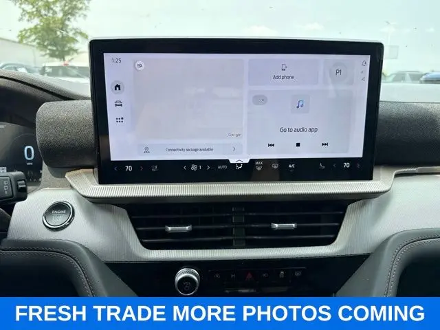 2025 Ford Explorer Active 4WD (PL535) photo 4