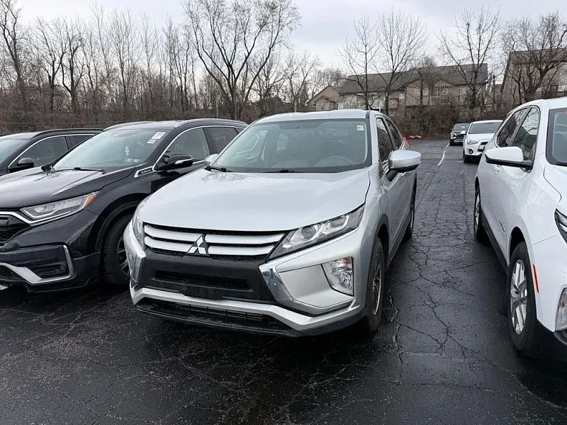 2020 Mitsubishi Eclipse Cross ES S-AWC photo 3