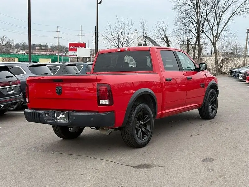 2024 RAM 1500 Classic undefined photo 3