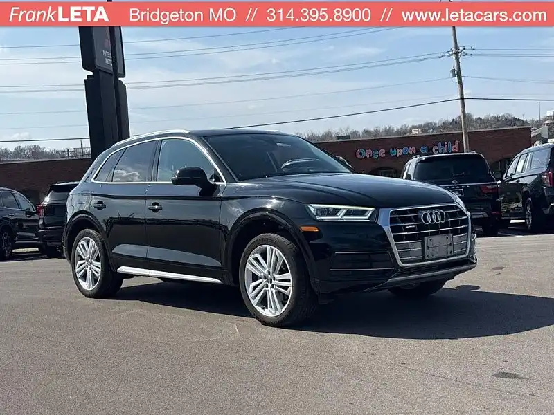 2018 Audi Q5 2.0T quattro S tronic Premium Plus's photo