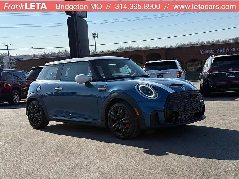2023 MINI Hardtop John Cooper Works's photo