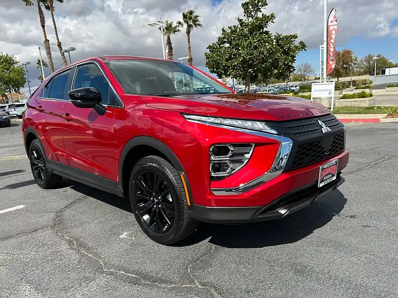 2026 Mitsubishi Eclipse Cross LE S-AWC's photo