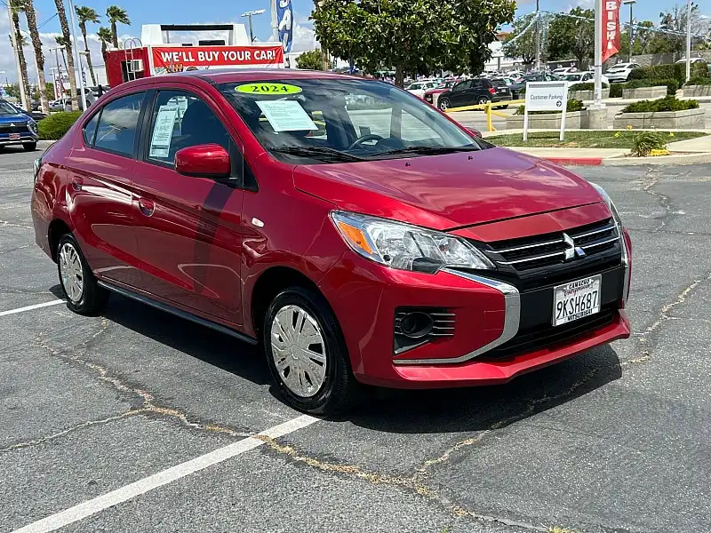 2024 Mitsubishi Mirage ES CVT's photo