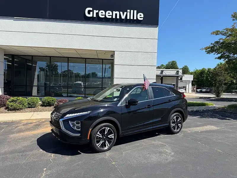 2024 Mitsubishi Eclipse Cross SEL S-AWC's photo