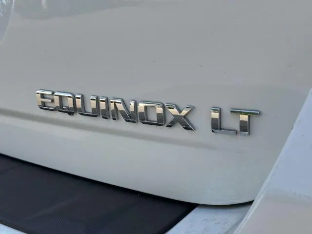 2015 Chevrolet Equinox 2LT photo 3