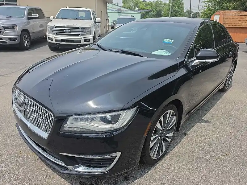 2017 Lincoln MKZ Reserve AWD's photo