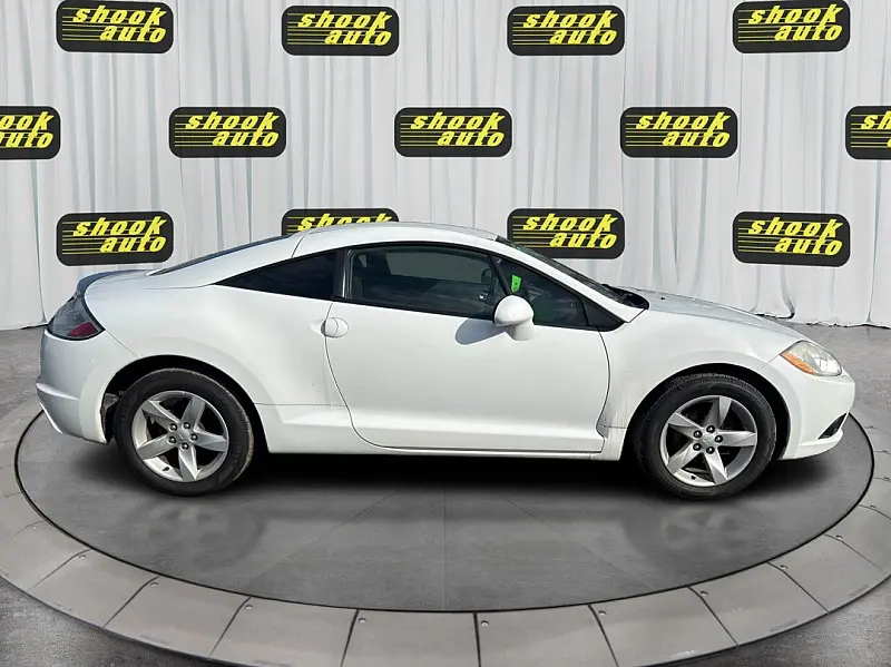 2009 Mitsubishi Eclipse 2.4 Auto GS photo 4