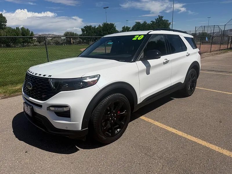 2020 Ford Explorer ST 4WD photo 3