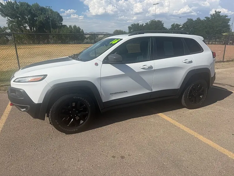 2016 Jeep Cherokee Trailhawk 4X4 photo 4
