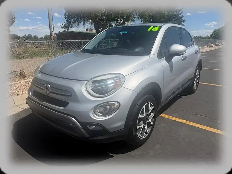 2016 FIAT 500X Lounge AWD's photo