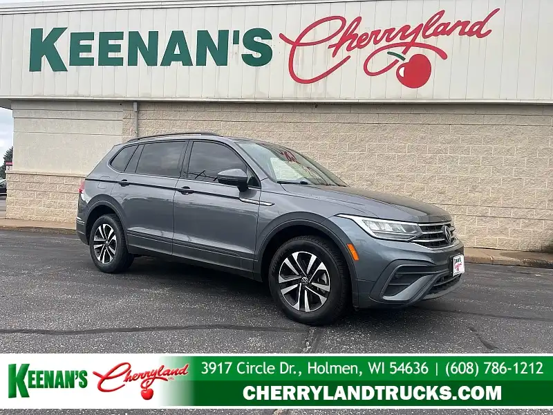 2022 Volkswagen Tiguan 2.0T S 4Motion's photo