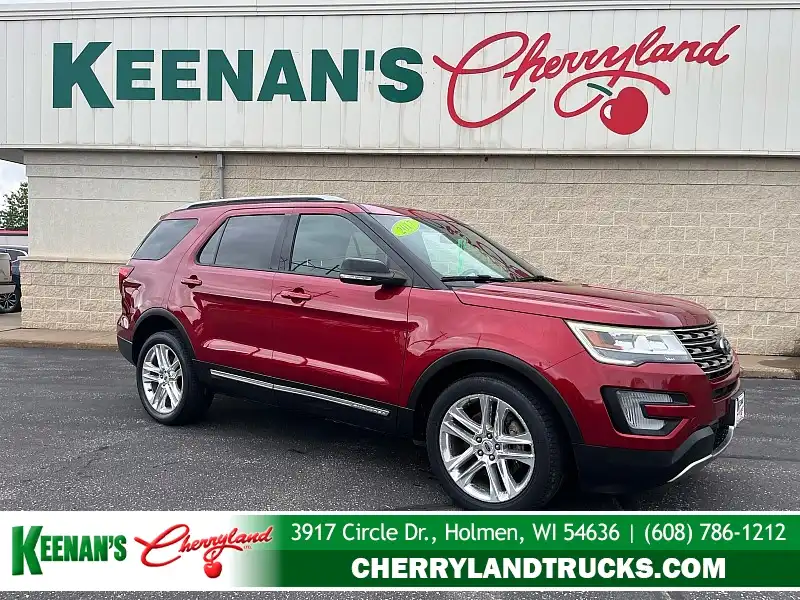 2017 Ford Explorer XLT 4WD's photo