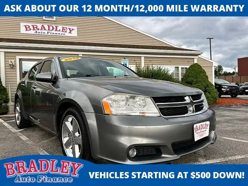 2012 Dodge Avenger SXT Plus's photo