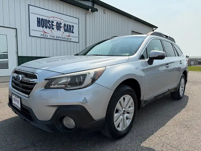 2019 Subaru Outback 2.5i Premium's photo