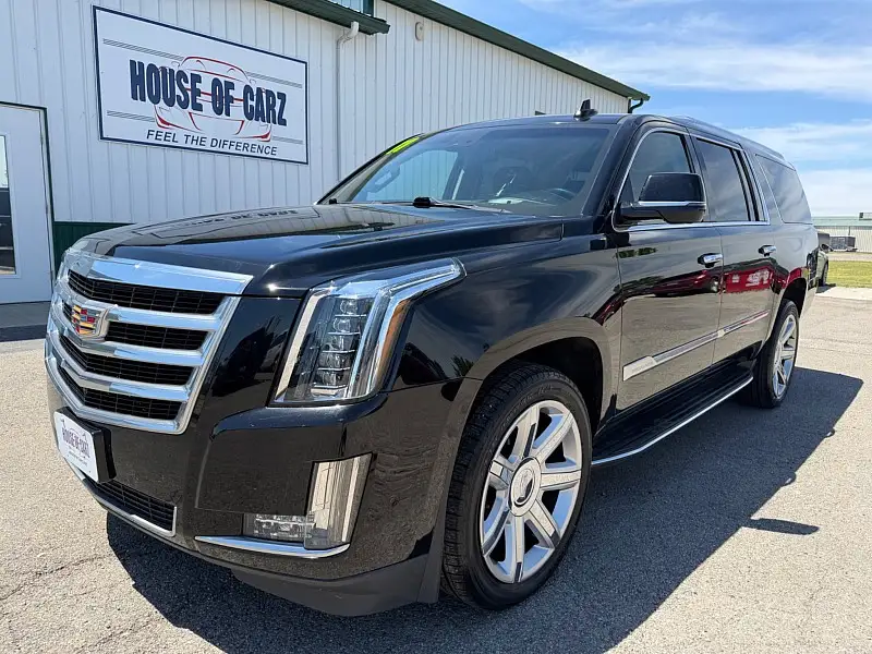 2017 Cadillac Escalade ESV Luxury AWD photo 1