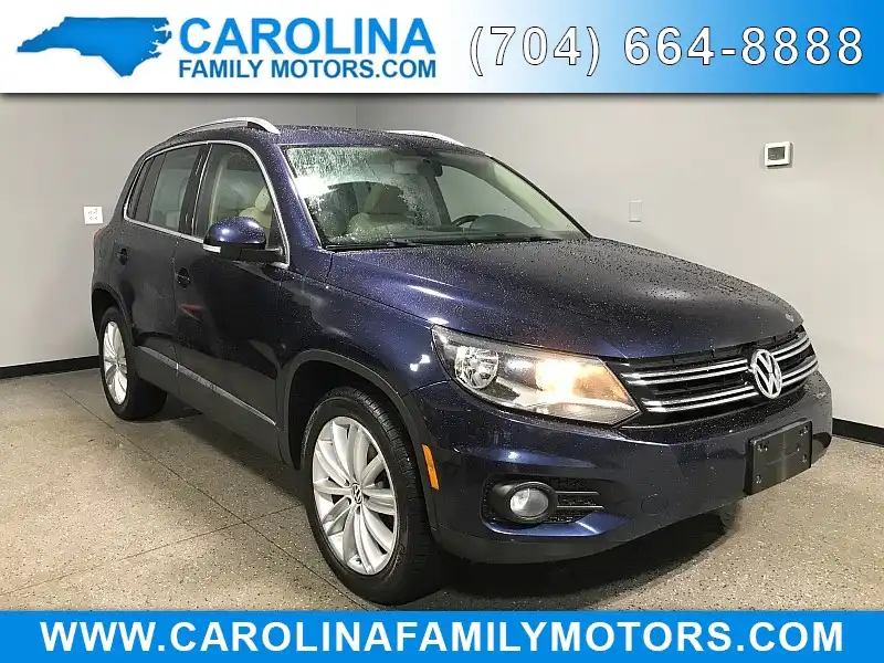 2015 Volkswagen Tiguan 2.0T SE's photo