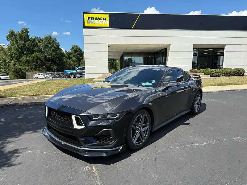 2024 Ford Mustang EcoBoost Fastback's photo