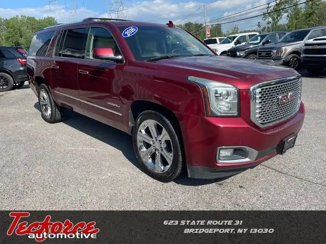 2016 GMC Yukon Denali AWD's photo