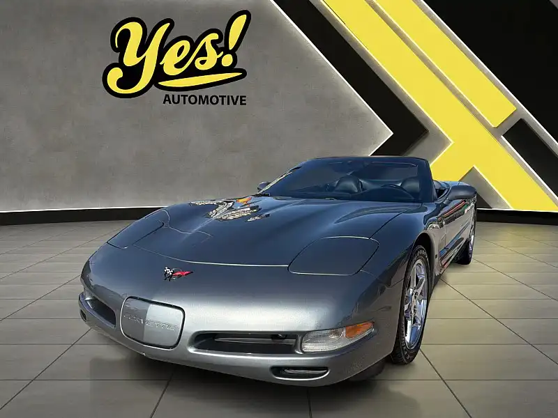 2004 Chevrolet Corvette Convertible's photo