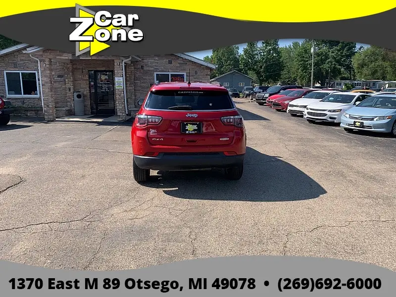 2018 Jeep Compass Latitude 4X4 photo 4