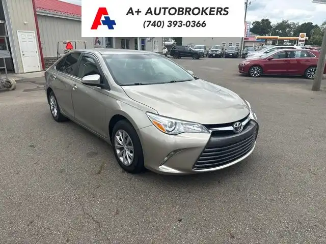 2016 Toyota Camry 2.5 Auto LE's photo